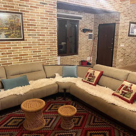 Saselisht Harmony 4 Bedroom * Πόγραδετς