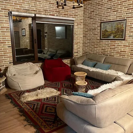 Saselisht Harmony 4 Bedroom Διαμέρισμα *