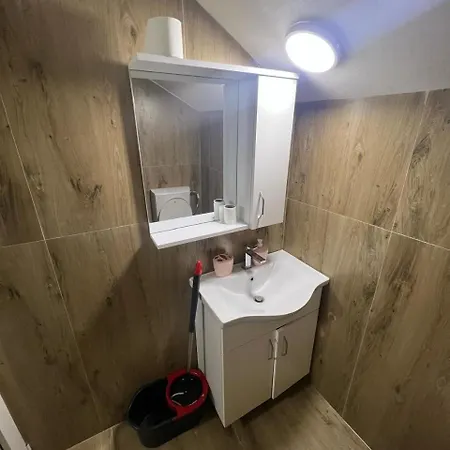 Διαμέρισμα Saselisht Harmony 4 Bedroom Πόγραδετς
