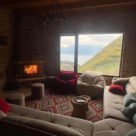 Apartment Saselisht Harmony 4 Bedroom Pogradec